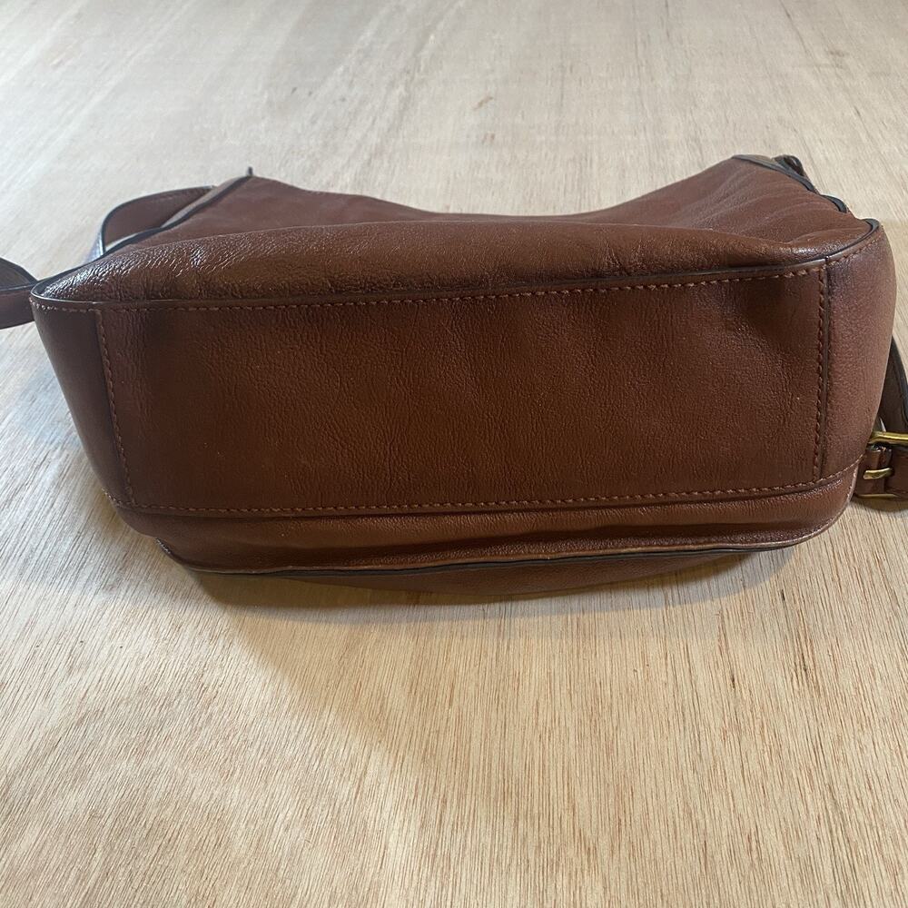 FRYE Olivia Large Leather Crossbody Shoulder Bag in Cognac-Originally $378 - Picture 7 of 14